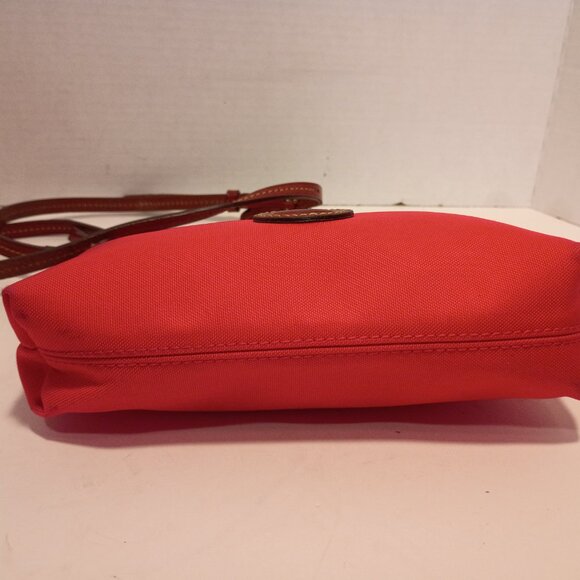 DOONEY & BOURKE Red Nylon Pouchette Mini Crossbody Bag Zip-Top - Picture 11 of 15